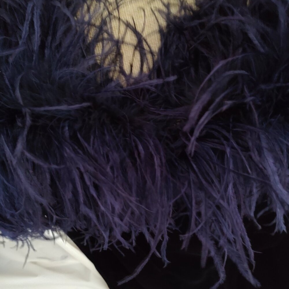 Victor Costa Velvet Evening Dress - Picture 4 of 5